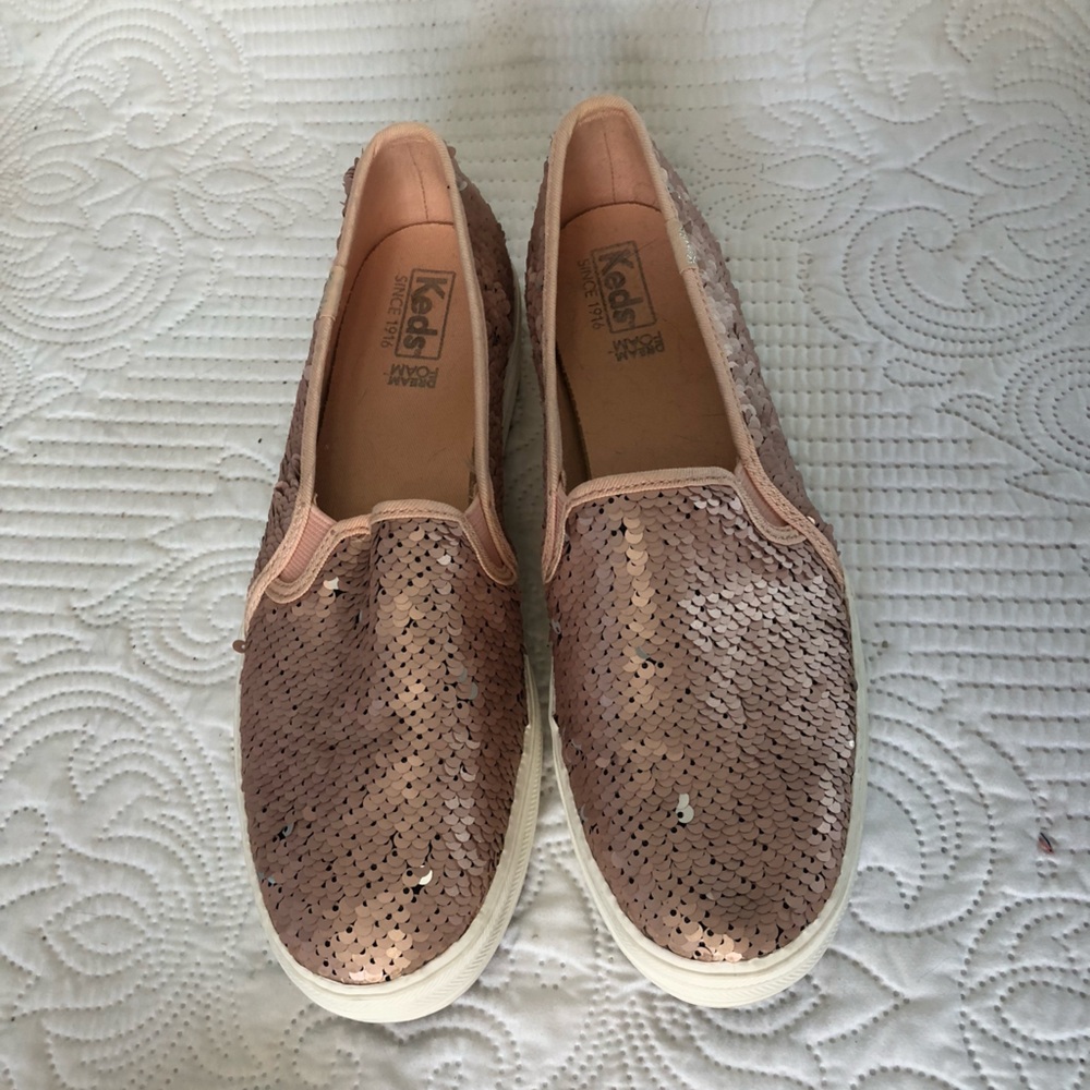 KEDS Women’s reverse sequin triple decker slip on sneaker PINK 8